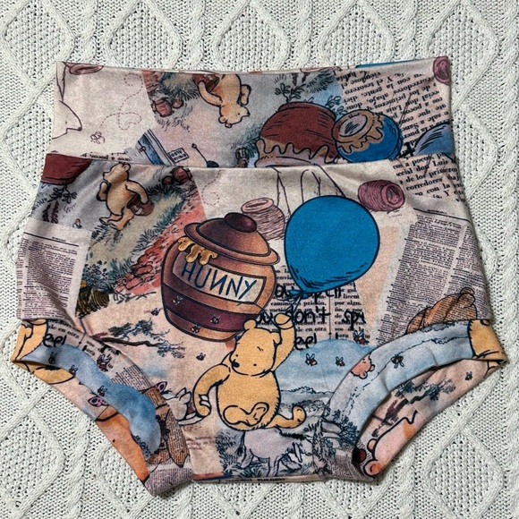 Classic Winnie the Pooh bloomers - Picture 2 of 2